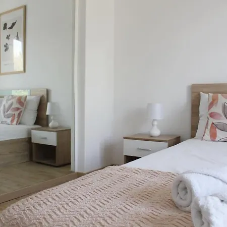 Villa Mare Azul, Seafront 6 Bedrooms, 6 Bathrooms *