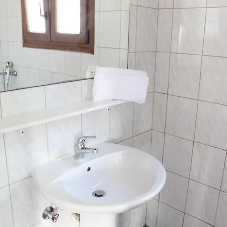 Villa Mare Azul, Seafront 6 Bedrooms, 6 Bathrooms