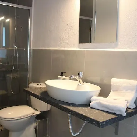 Mare Azul, Seafront 6 Bedrooms, 6 Bathrooms